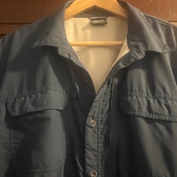 Avia Short Sleeve Mens Travel Shirt - Picture 3 of 5